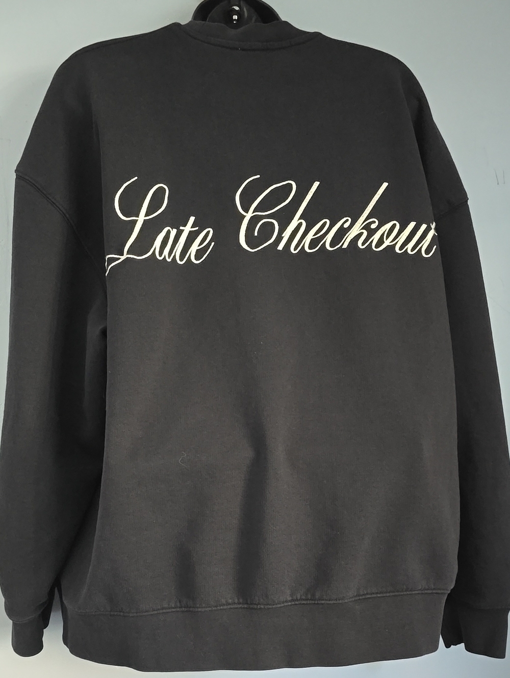 💥FRAME x Ritz Paris Late Check Out Sweatshirt Black Unisex S Oversized